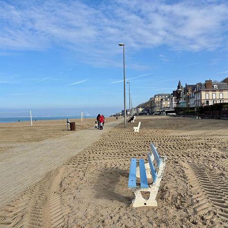 Appartement Trouville Les Bains A Deux Pas De La Plage Buitenkant foto
